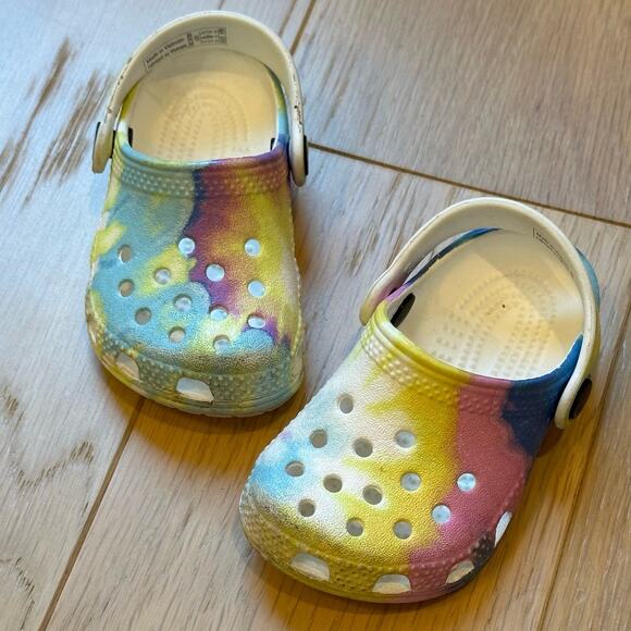 CROCS Other - Crocs Toddler Pastel Tie Dye Infant Shoe 2 - 3